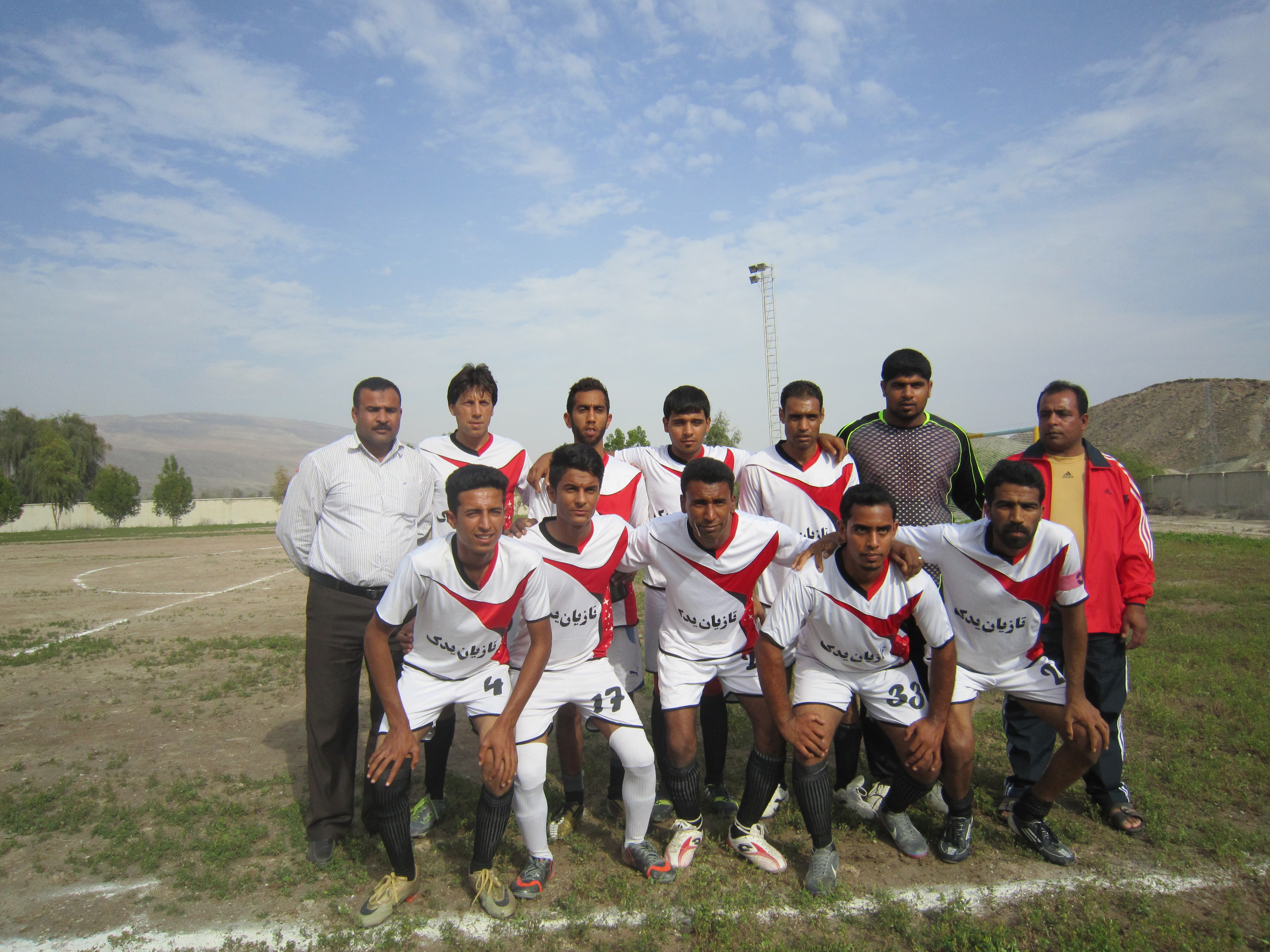 باشگاه فرهنگی ورزشی شاهین تازیان